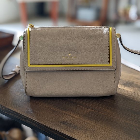 Vintage Kate Spade Beige and Yellow Crossbody Bag - Picture 1 of 6